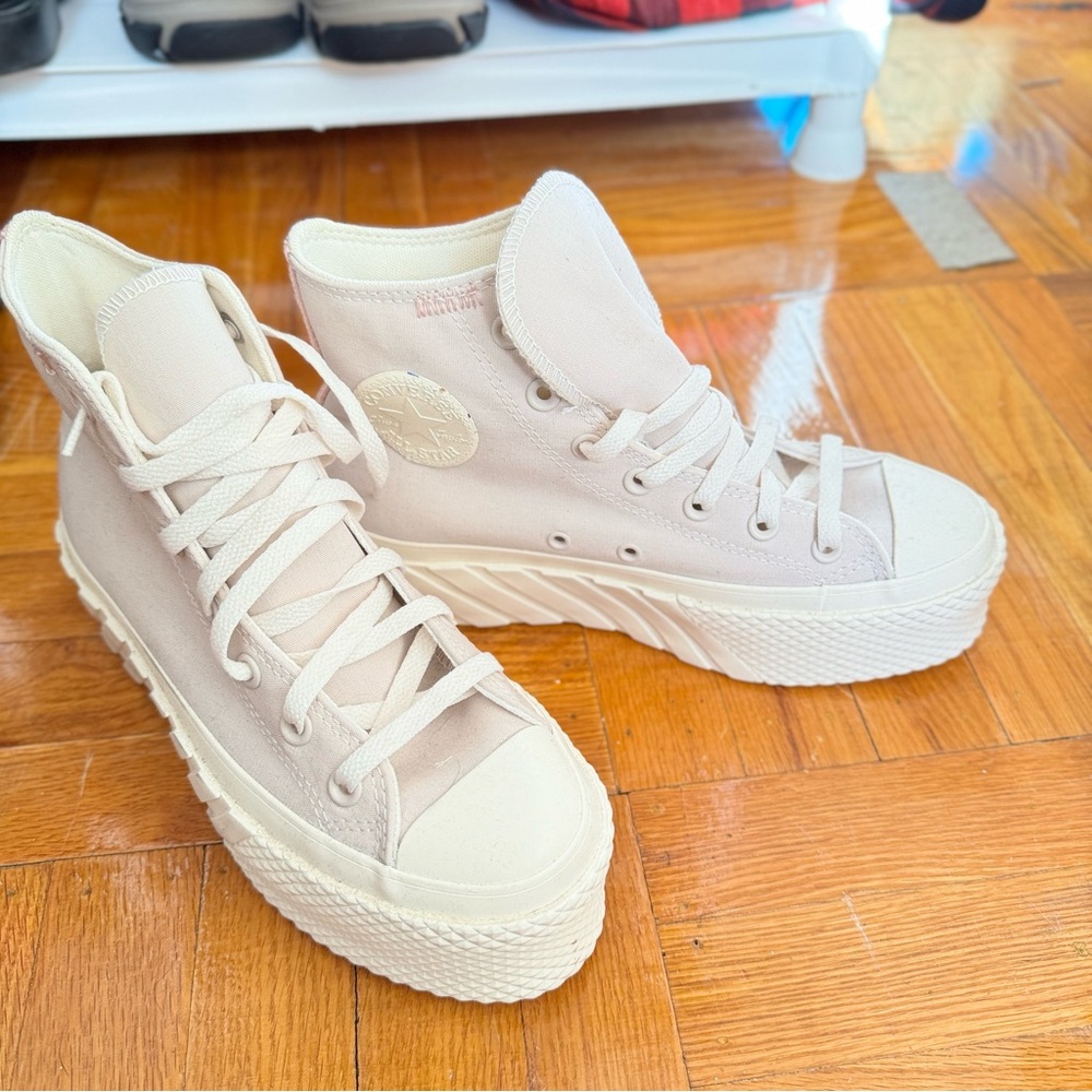 Converse platforms - Picture 2 of 5